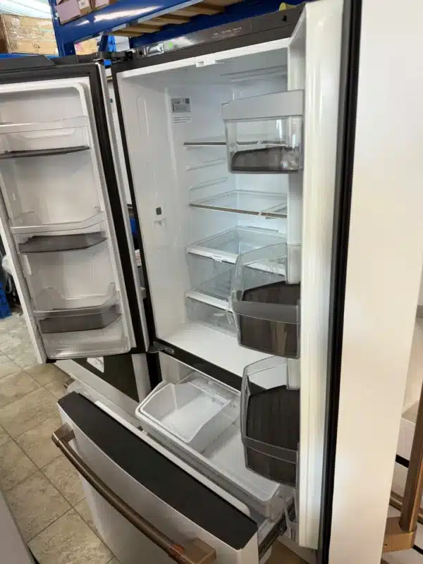 GE Café 33″ Counter-Depth French Door Refrigerator – CWE19SP4NW2 - Image 5