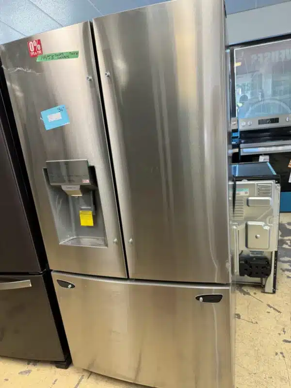 Réfrigérateur LG 36’’, Eau et glace, Portes françaises, 28 pi.cu, Stainless - LRFS28XBS – Image 5