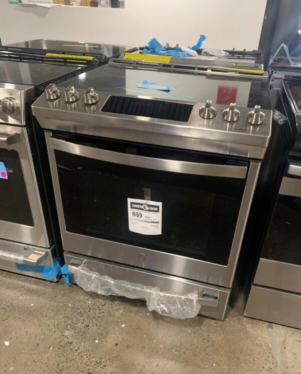 Cuisinière encastrée de 6.3 pi.cu, Convection, Stainless - PCS940YMFS – Image 4