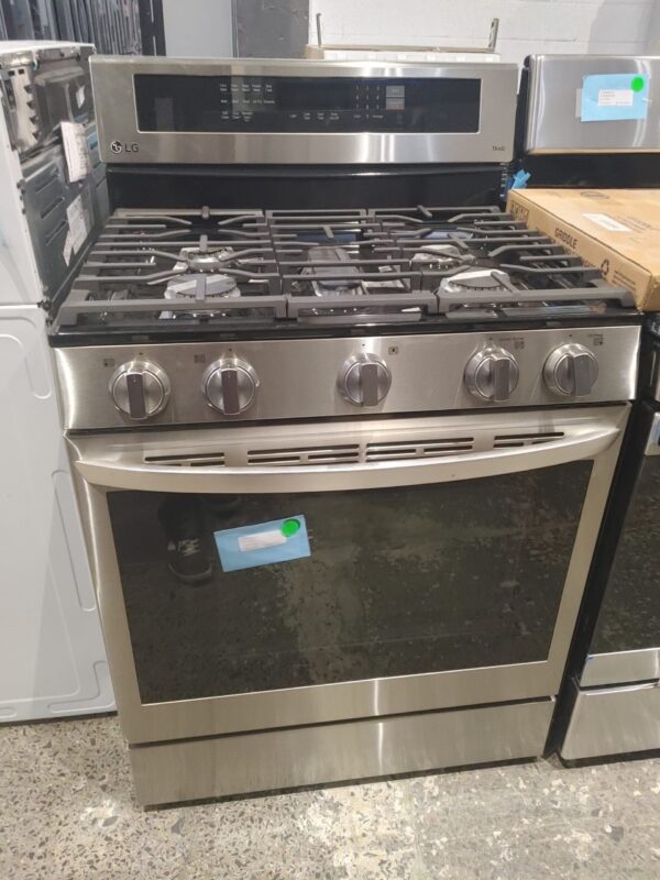 Cuisinière intelligente au gaz LG 30'', Convection véritable, Friture à air, 5.8 pi.cu, Stainless - LRGL5825F – Image 11