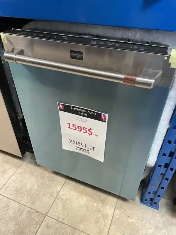 Café Smart Built-In Dishwasher 24'', 39 dBA, Dual Convection Drying, Stainless Steel - CDT875P2NS1 - Image 2