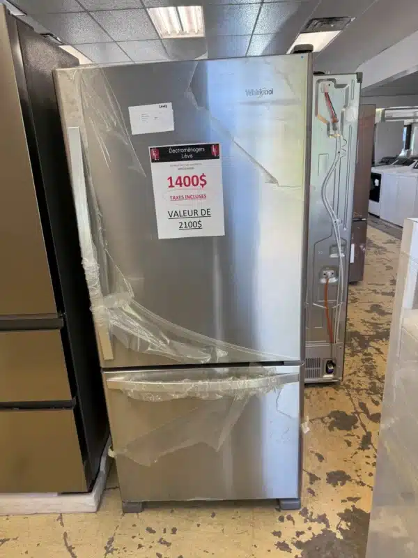 Réfrigérateur Whirlpool 30’’ à congélateur inférieur, 18,5 pi³ – Acier inoxydable – WRB329RFBM – Image 5